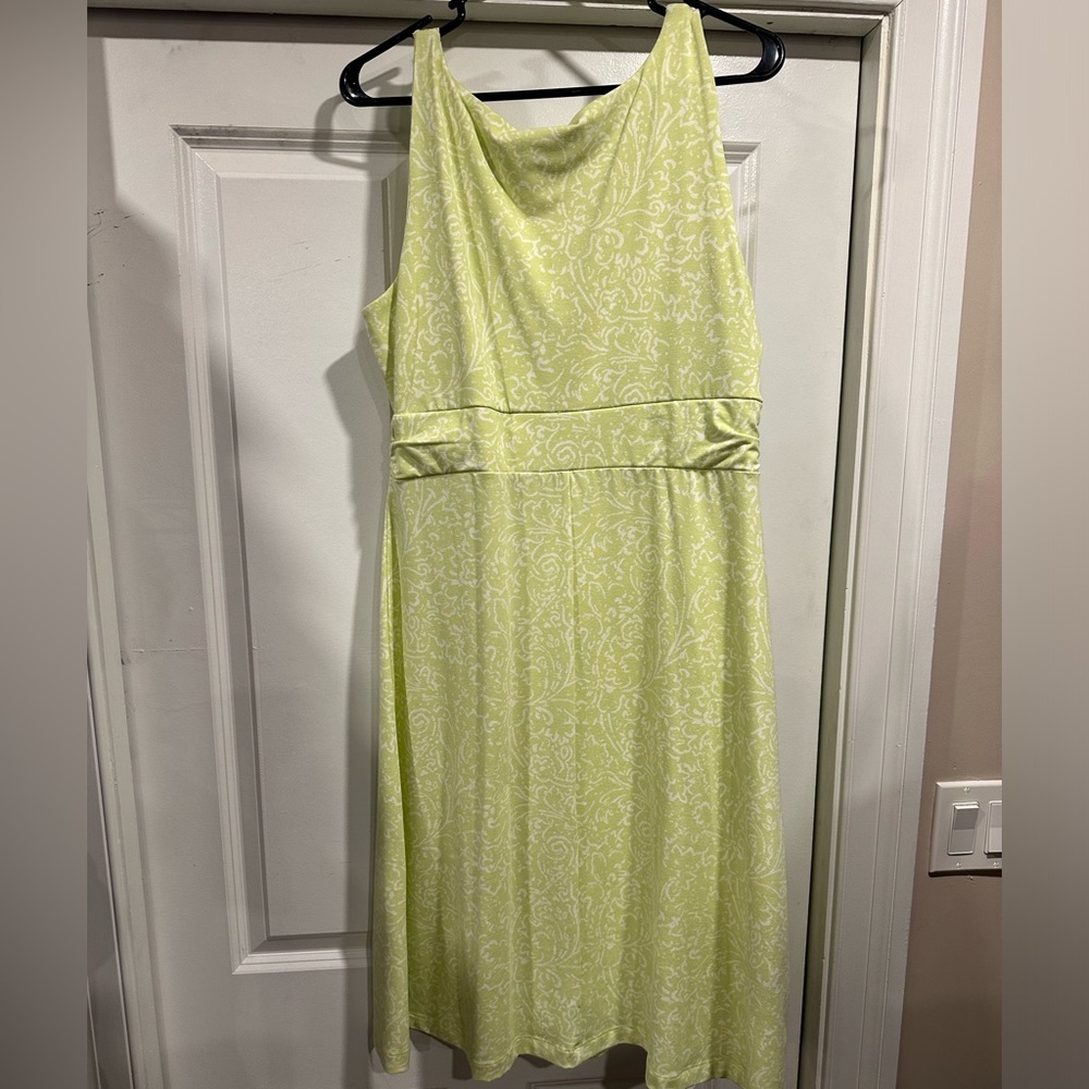 Fresh Spring Green Floral Print Dress by Eddie Bauer - Size Large - Picture 6 of 7